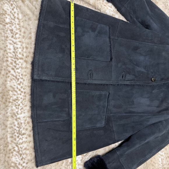 Autunno Sheepskin Coat - Picture 9 of 11